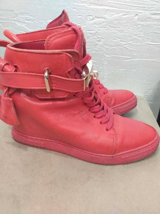 Buty Carinii, rozmiar 40