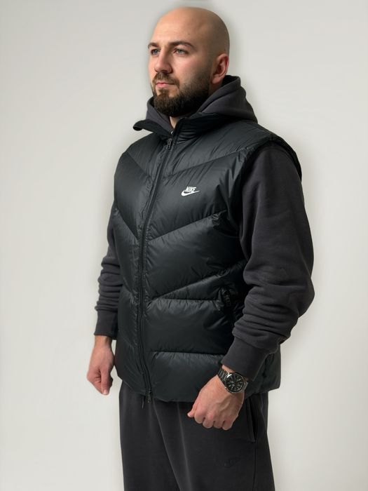 ОРИГІНАЛ‼️Жилетка Nike Windrunner Statement пух/перо 25-26
