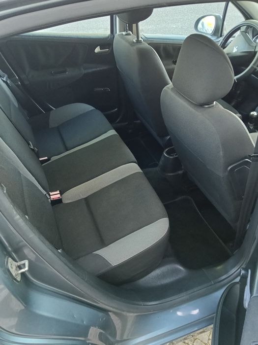 Peugeot 207 ano 2009