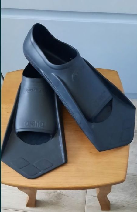 Продам ласти короткі Arena Powerfin