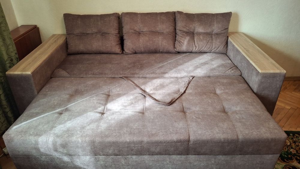 Продам класний диван