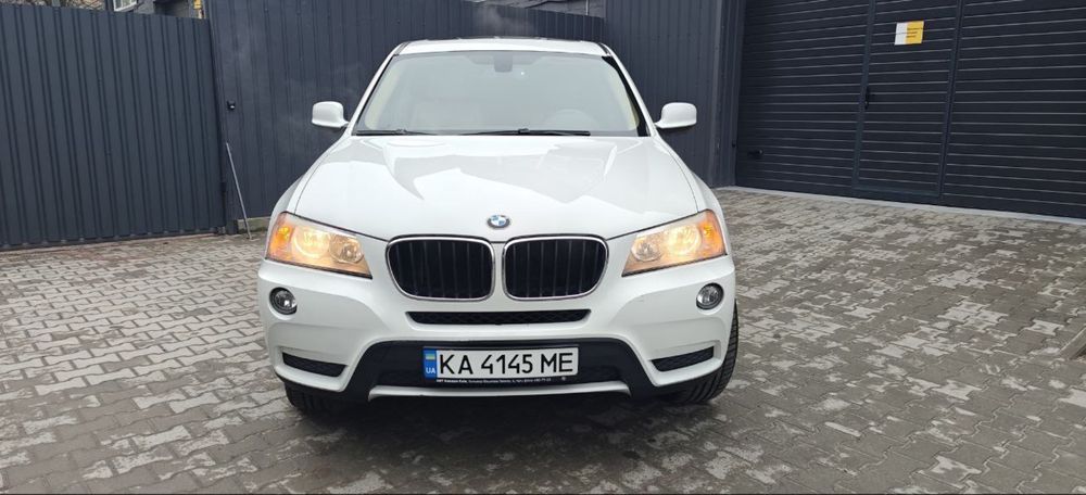 Автомобить BMW