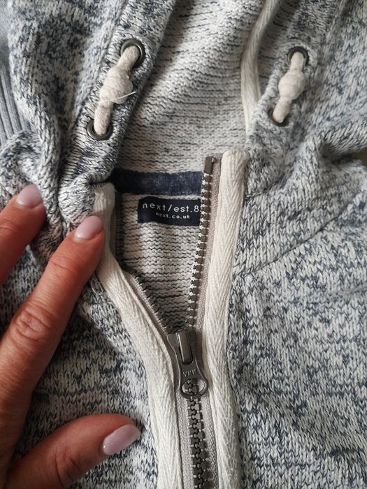 Sweter 122 spodnie hm komplet