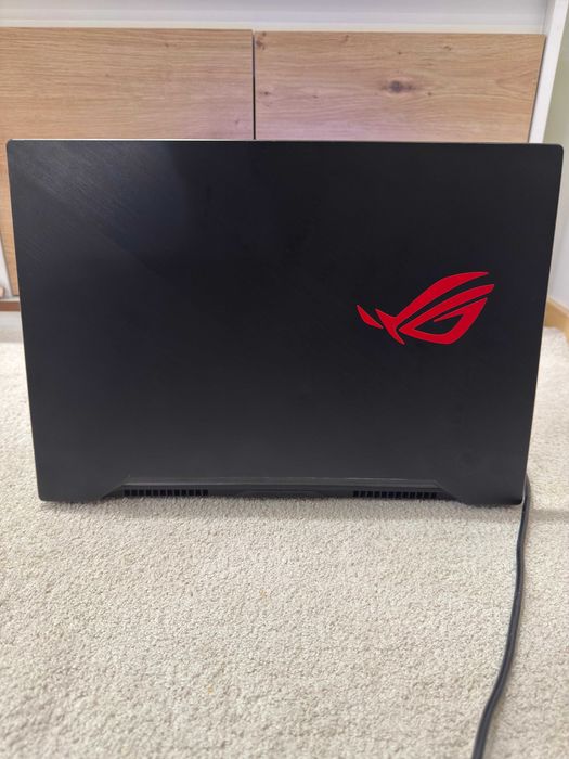 Asus GU502GV-79A26PB3 – Portátil Gaming/Performance 15.6"