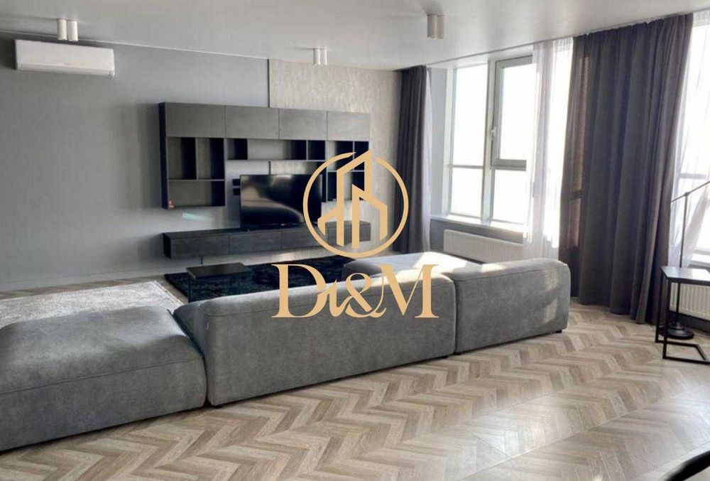 Apartment in Kyiv - More