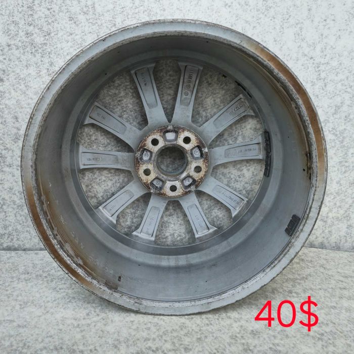 Диски Audi Q5 R18 8.0J ET39 5x112 (Оригінал 8R0601025BM) — 3