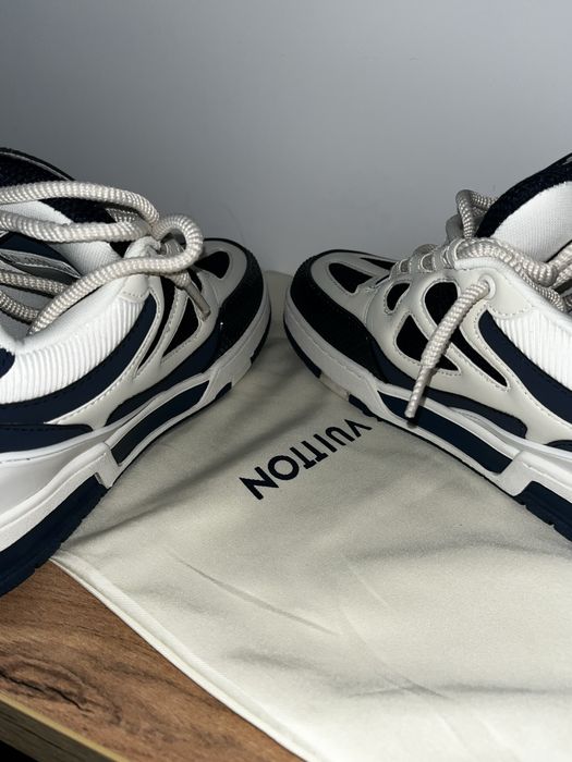 Louis Vuitton skate 43.5