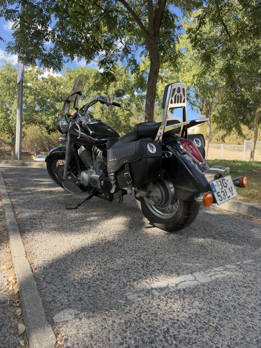 Honda vt750 C2 Shadow