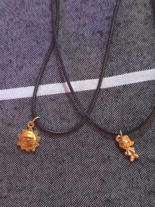 2 Colares Menina e Sol