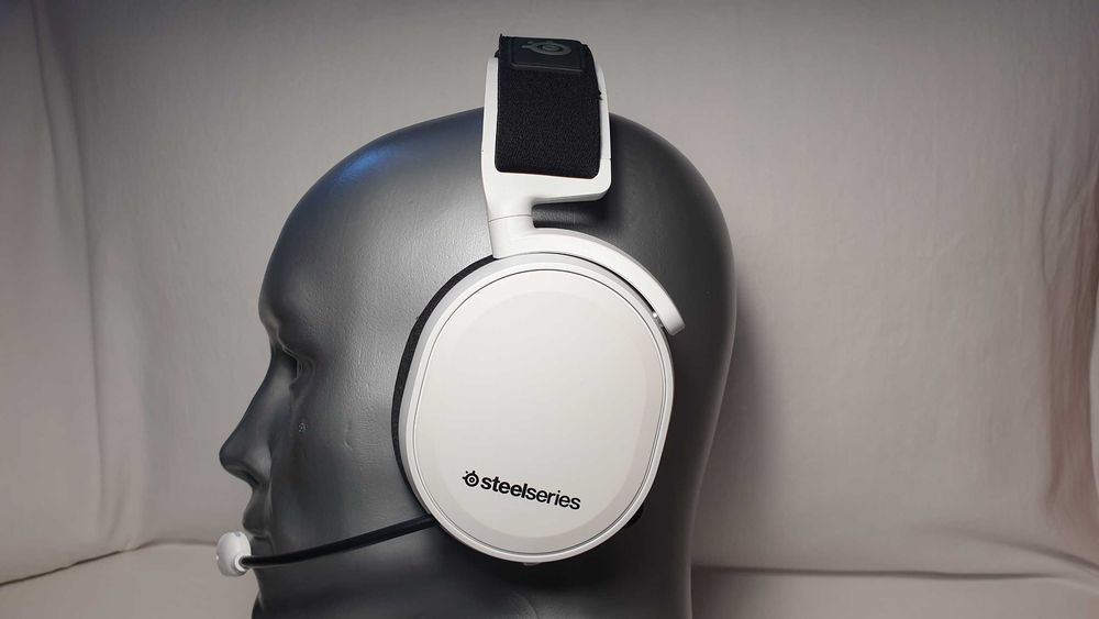 Słuchawki bezprzewodowe SteelSeries Arctis 7+WHITE - stan IDEALNY.