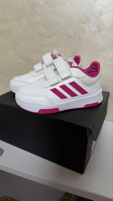 Дитячі кросівки Adidas , розмір 21