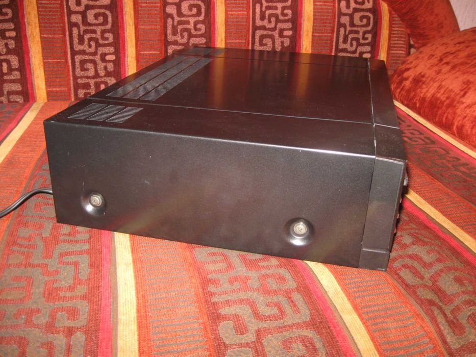 Кассетная дека TEAC V900X
