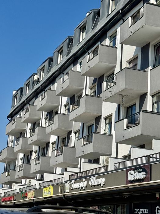 Продаж 3 кімнатної квартири з ремонтом в новобудові