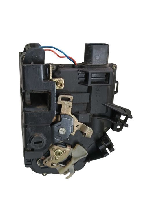 Zamek Drzwi Prawy Tył Tylny Audi A6 C5 7 PIN