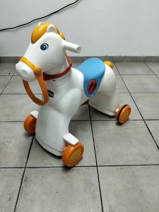 Cavalo baloiço - Chico