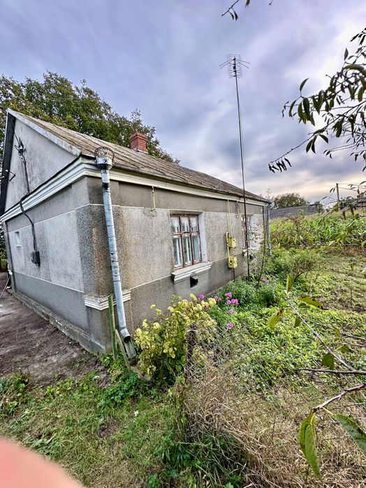 Будинок з територією пожарки