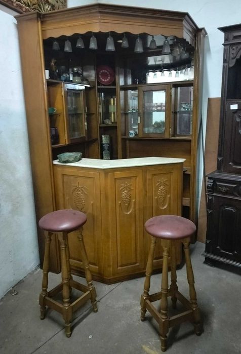 Bar de Canto - Móvel Novo