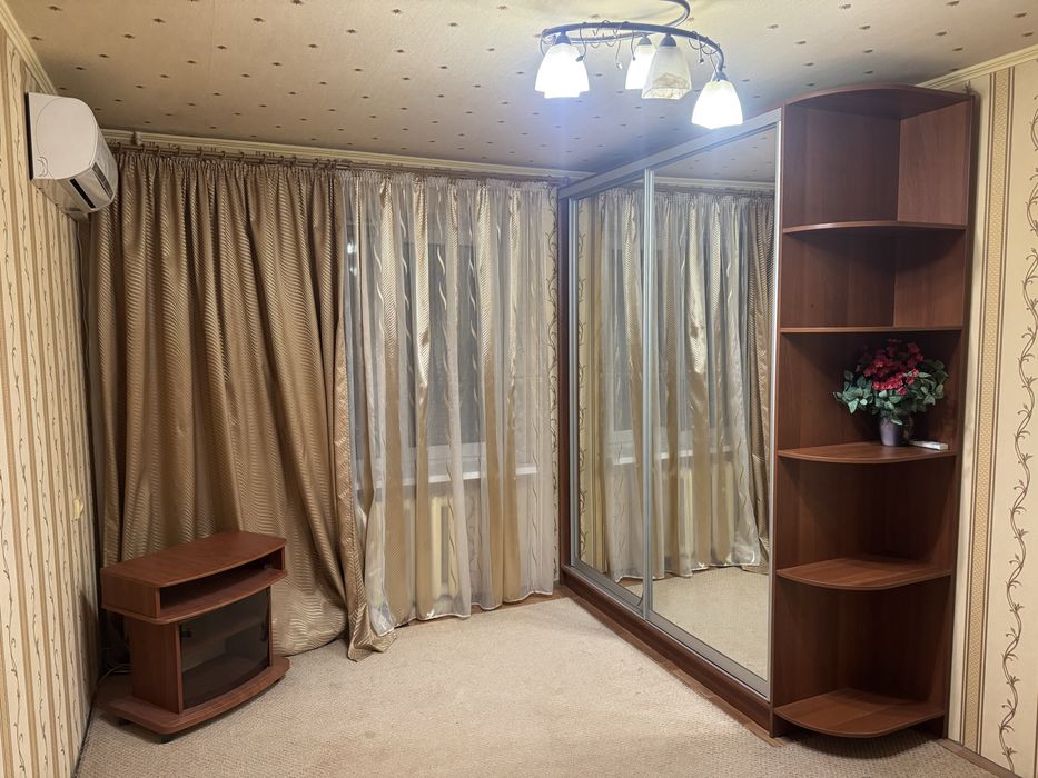 Продам 3к квартиру с мебелью и техникой