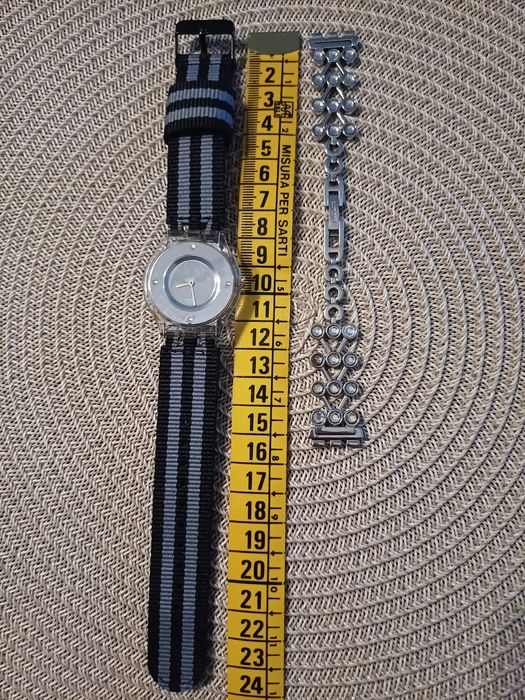 Годинник Swatch skin б/у