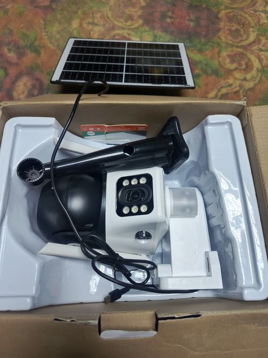 Продам нову Вуличну смарт камеру V 380 4G