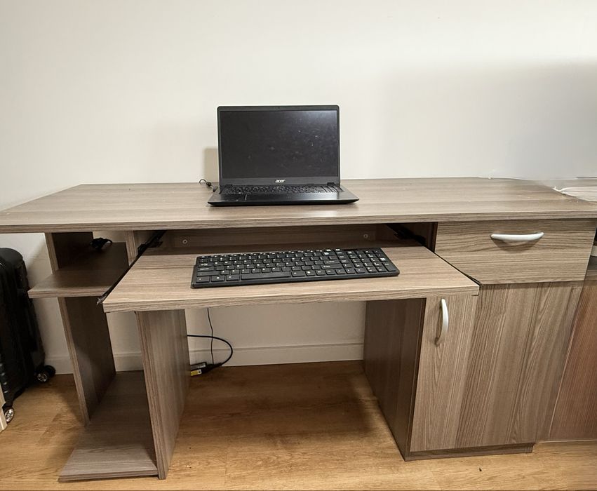 Mesa para computador