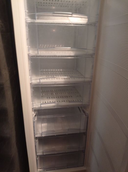 Морозильна камера