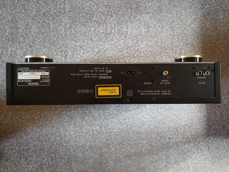 Denon DCD-615 zacinaja sie przyciski