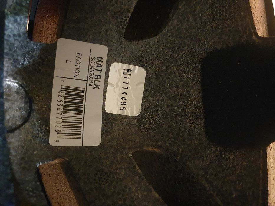 Kask rowerowy na rolki Skate Bell