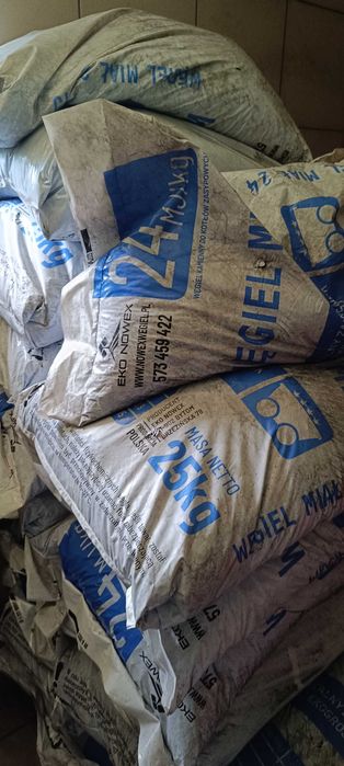 Węgiel Miał - sprzedam 24 worki 25 kg