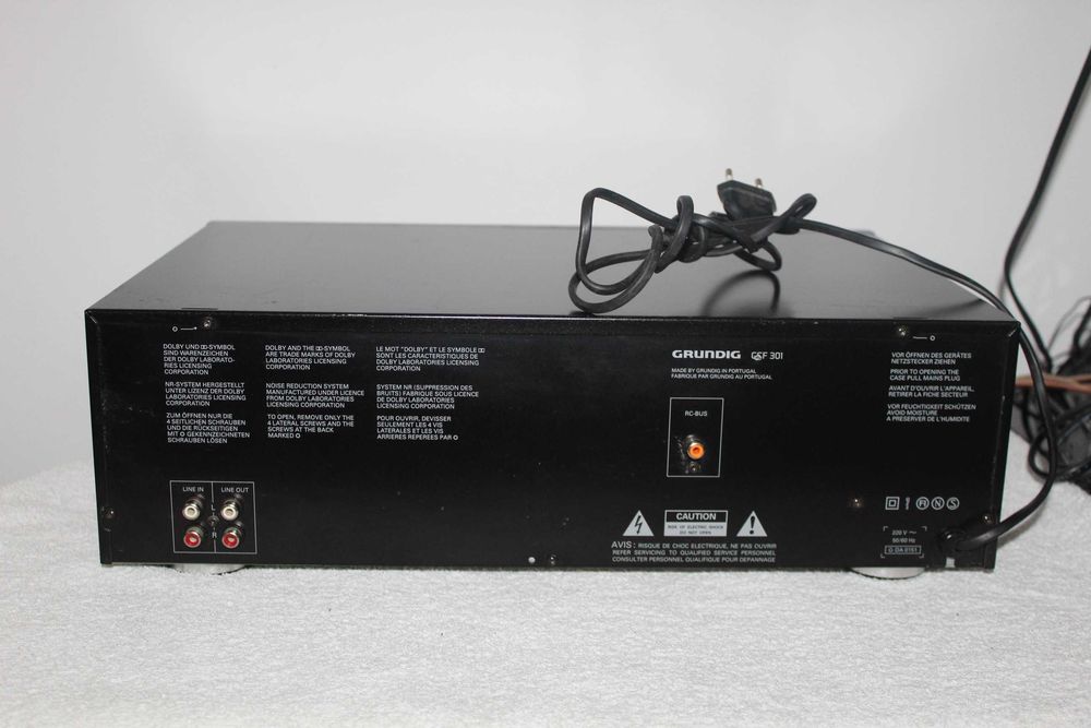 GRUNDIG CCF 301 Magnetofond deck 2 kasetowy stereo hi-fi Wysyłka