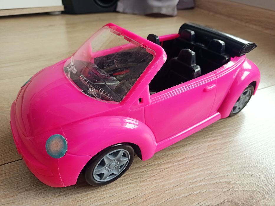 Zabawka różowe auto dla lalek