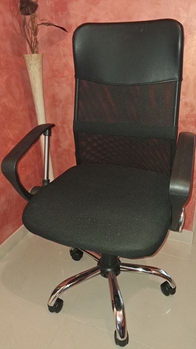 Krzeslo biurowe ,czarne