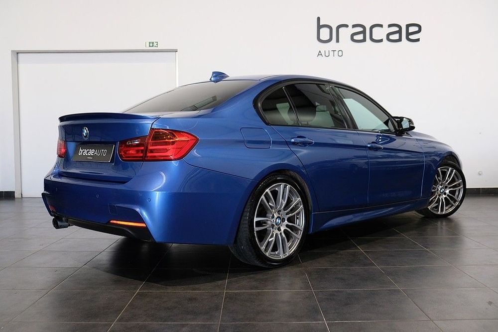 BMW 328 i Auto Pack M