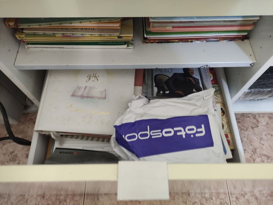 Vendo móvel IKEA branco