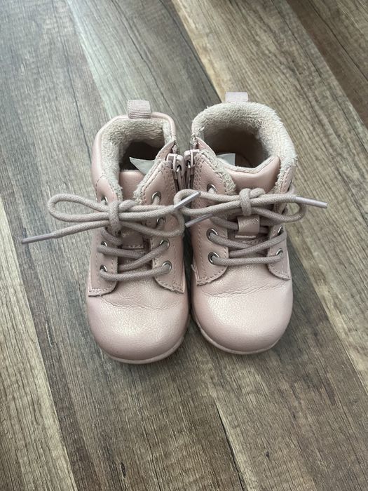 Ocieplane trzewiki H&M 20/21