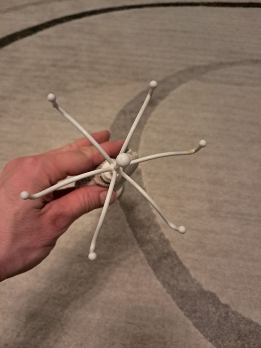 Stojak na biżuterię