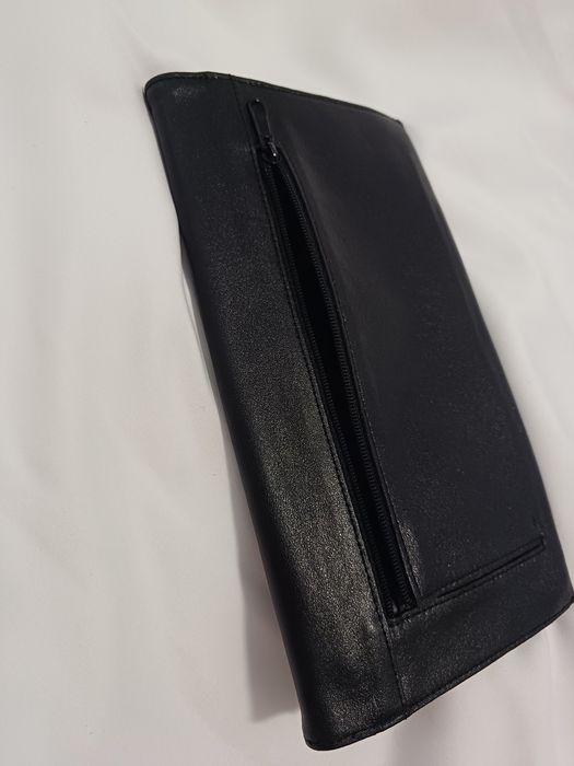 Чорний шкіряний Гаманець для документів, карток, монет.