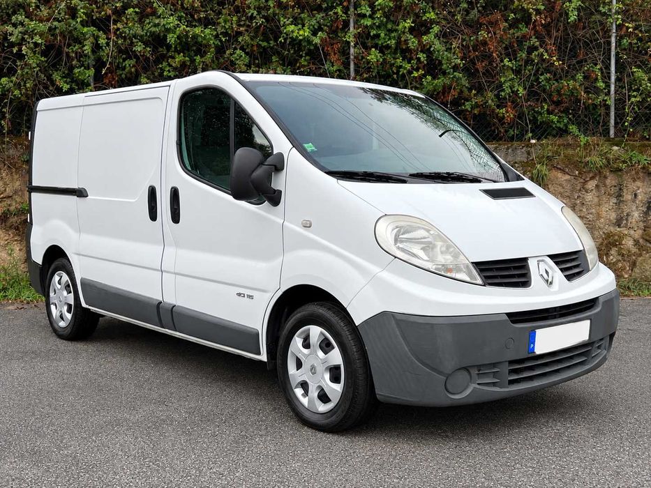 Renault Trafic 2.0 DCI Nacional 3 lugares