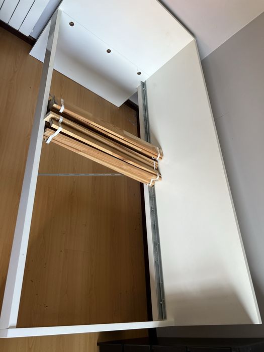 Cama solteiro estado razoavel