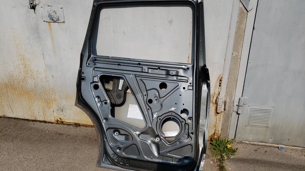 Audi Q7 4L двері переді, задні