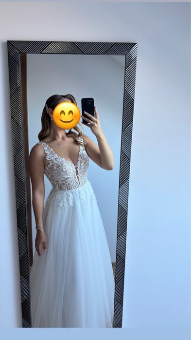 Sprzedam suknię ślubną litera A