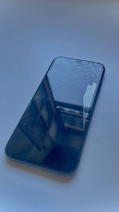 Apple iPhone 11 64 GB