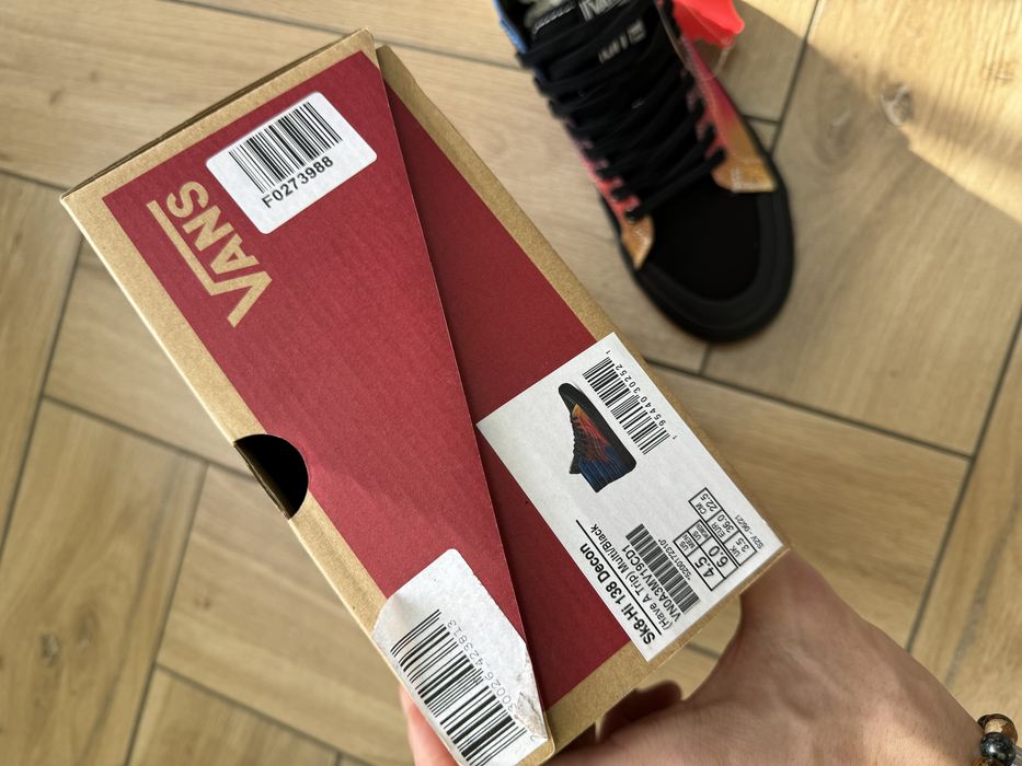 Wysokie Kolorowe Trampki Damskie Vans Czarne Sneakersy