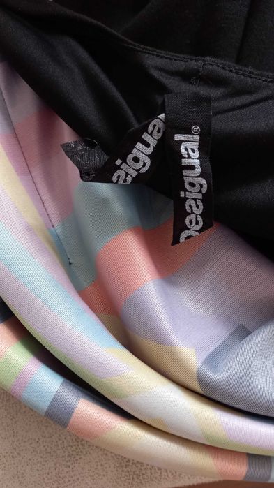р. S 44 desigual черное платье с вышивкой с открытой спиной сукня