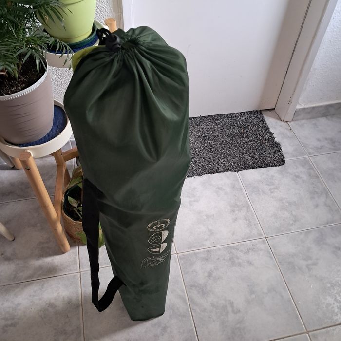 Cadeira para jardim.