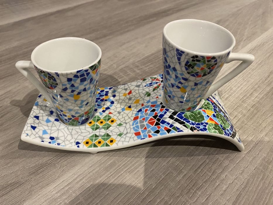 Conjunto de 2 chávenas de café, Gaudi - Barcelona