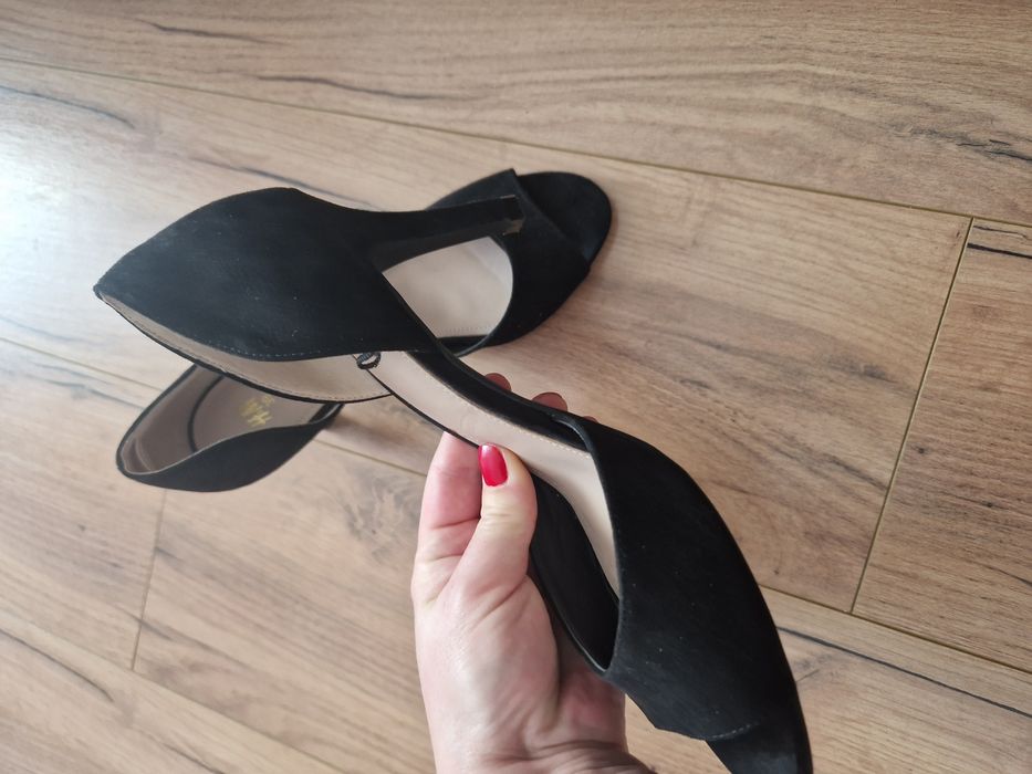 Szpilki czarne damskie