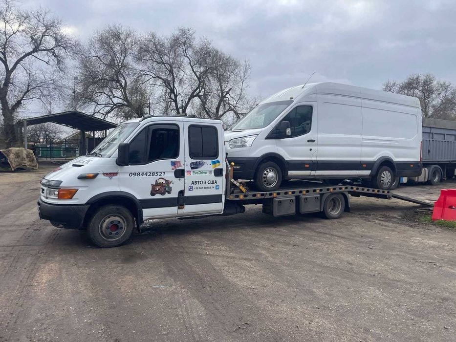 Продам эвакуатор Iveco daily