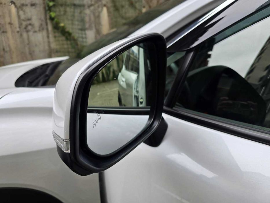 Продам  Toyota Corolla Cross 2024. Можна в розстрочку, під викуп.