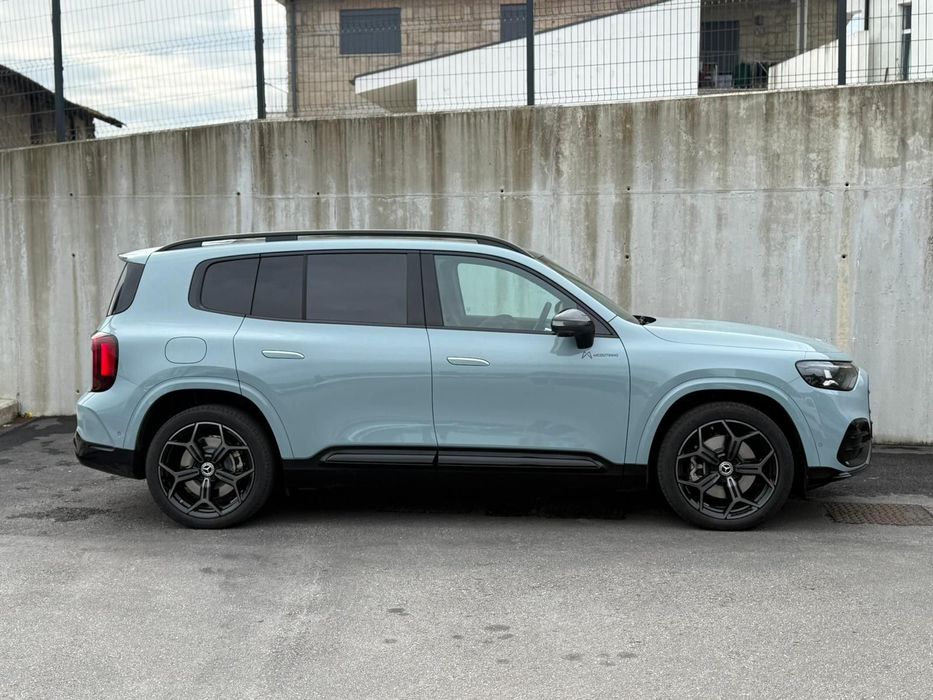 Mercedes-Benz GLB 250+